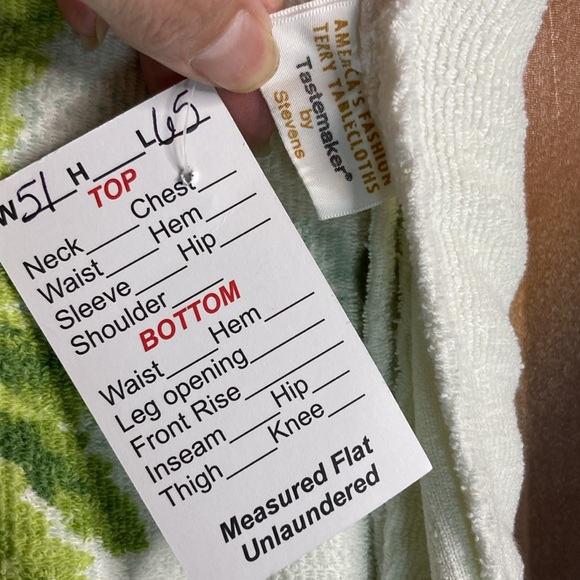 Vintage 70’s terry cloth tablecloth. Tastemakers light blue dandelions 51 x 65 - Picture 4 of 4